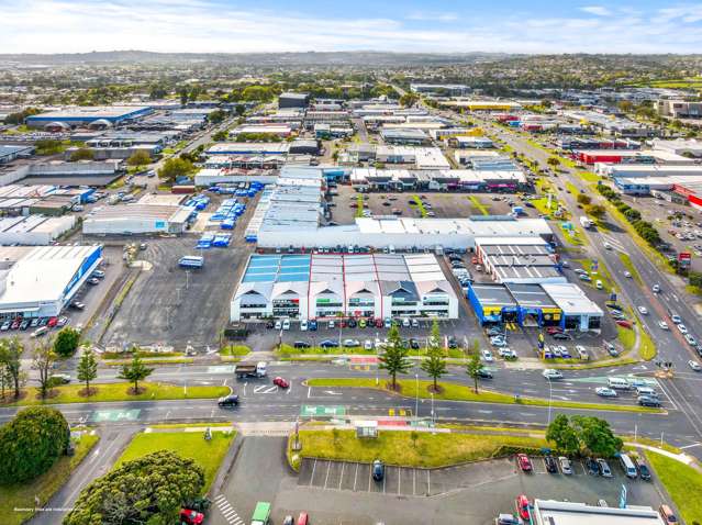 C and D/28 Lambie Drive Manukau City_1