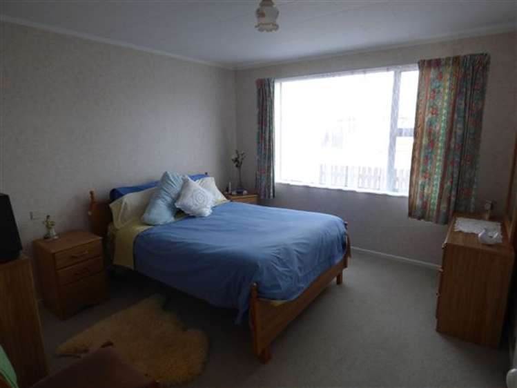 11 Barr Street Balclutha_13