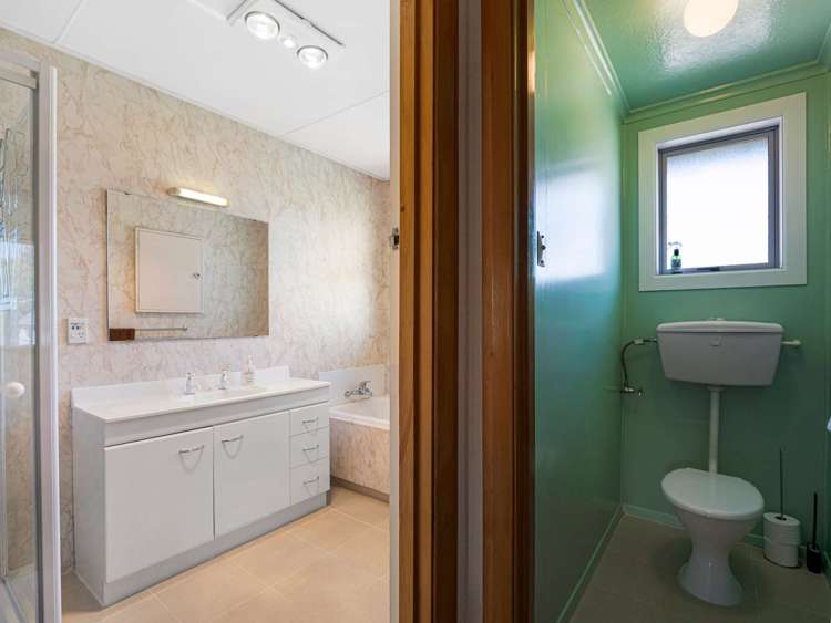 95/97 Main Road Clinton_17