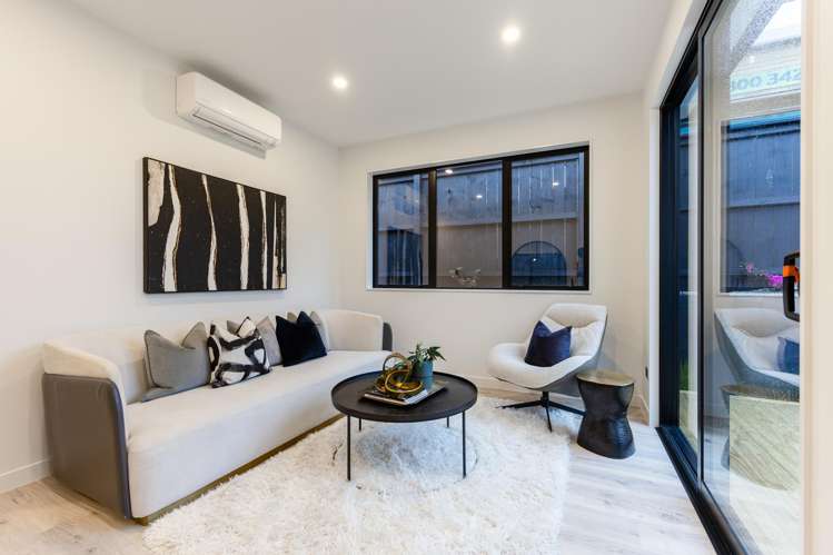 80 Parish Drive Milldale_22