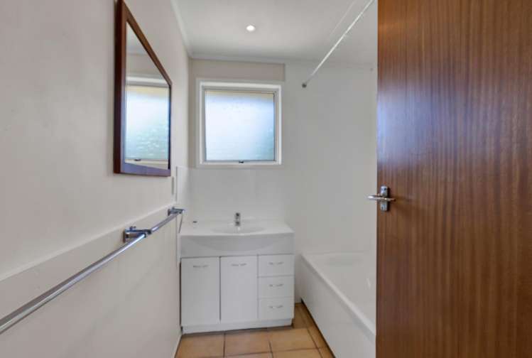 35f Clearmont Crescent Blagdon_21