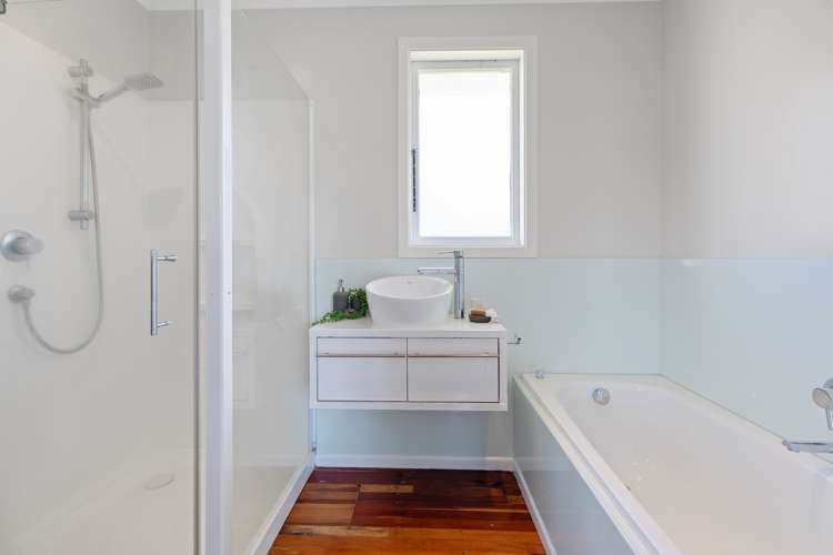 40 Windsor Road Bellevue_17