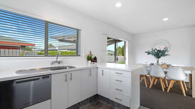 27 Crisp Drive Papamoa_3