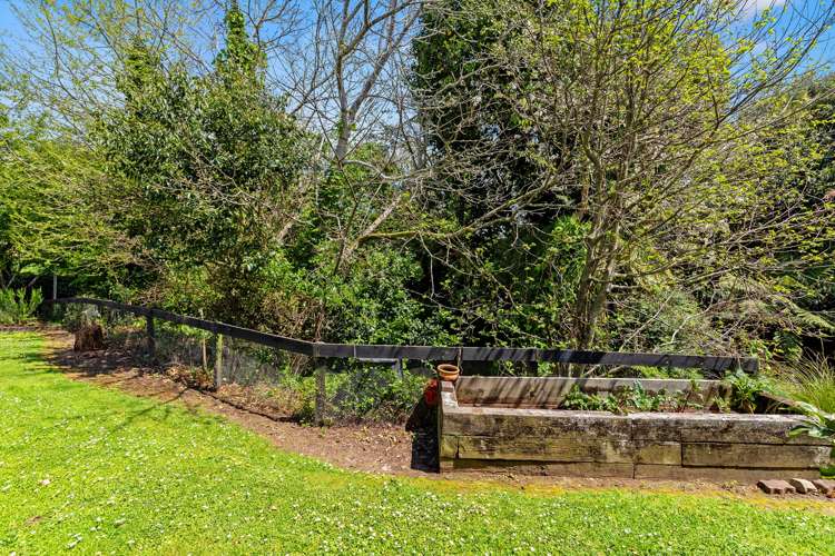 17b Morrison Crescent Glenview_14