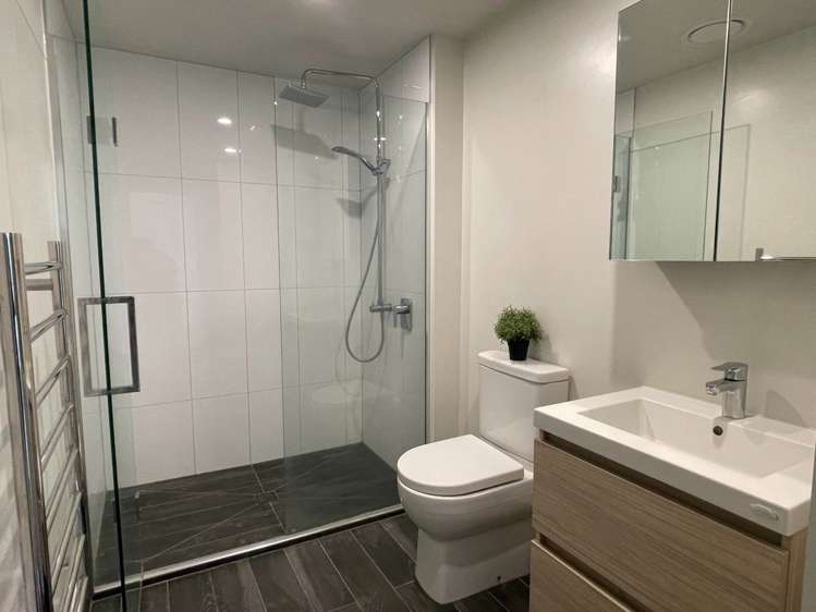 203/70 Anzac Avenue City Centre_10