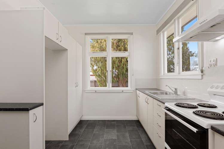 10 McDonald Street_5