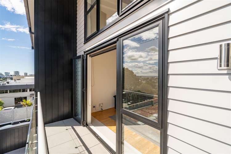 2l/12 Charles Street Mount Eden_5