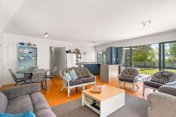 15 Holland Close Pauanui_7