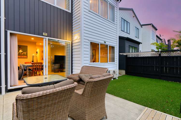 39 Whakawhiti Loop Avondale_19