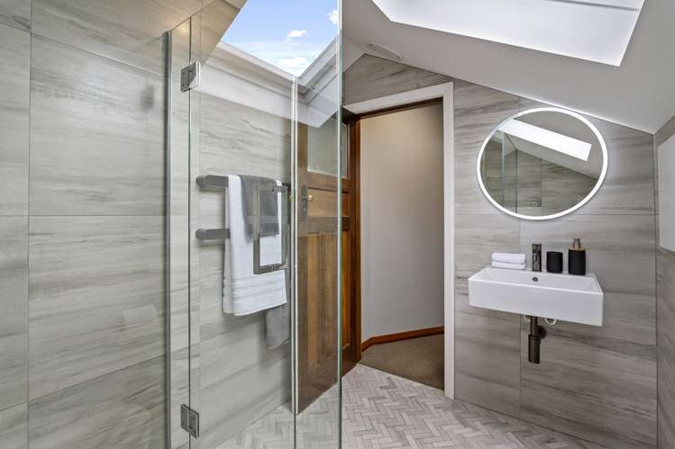 86 Saint Martins Road Saint Martins_19