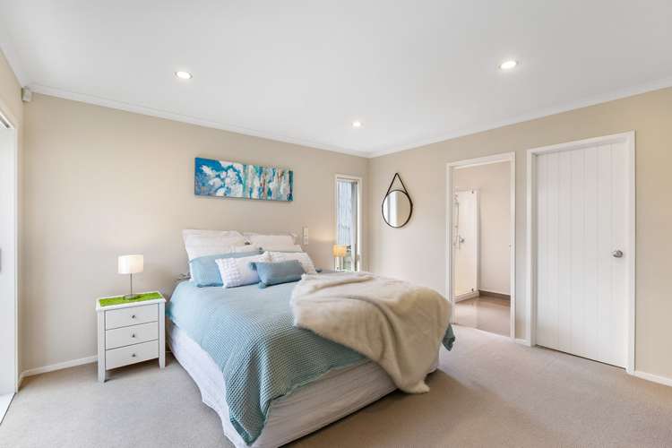 2 Brancott Place Flat Bush_13