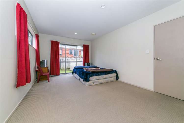 15b Glenorchy Street Glen Eden_13