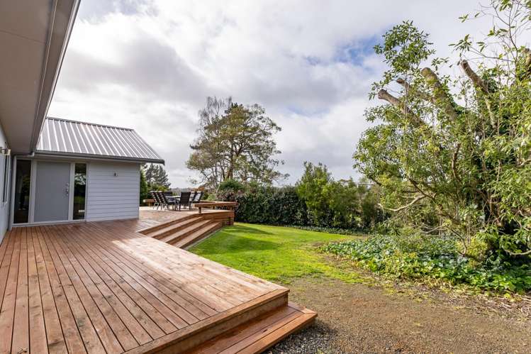 20 Glenwood Grove Whatawhata_17