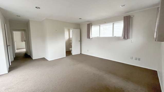 71 Chartwell Avenue Glenfield_4