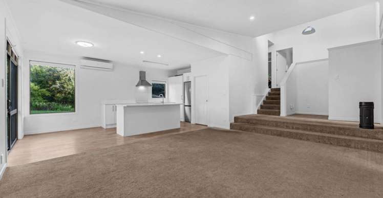 192 Henderson Valley Road Henderson_9