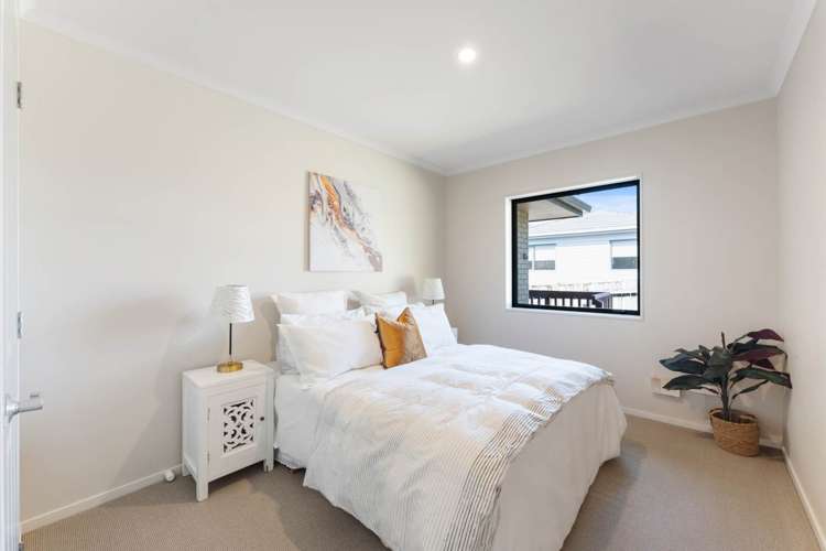 8 Carol Lee Place Albany_22