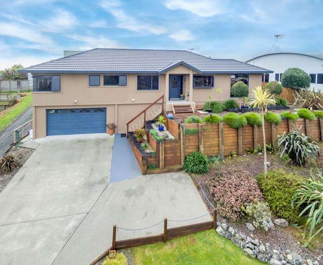 7 Claremont Rise Levin_1