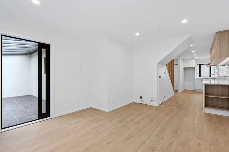 2/15 Ayr Street Riccarton_4