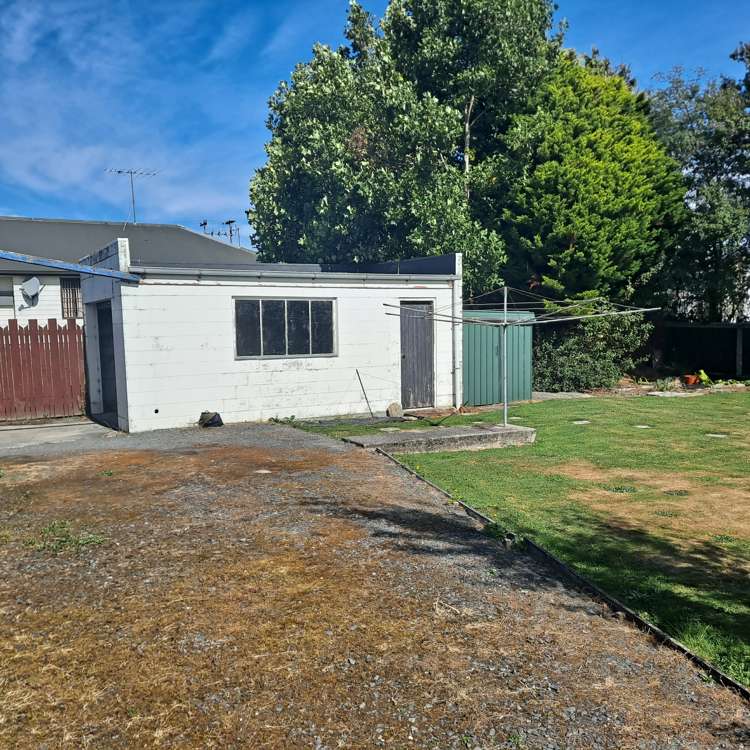 39 Shakespeare Street Milton_21