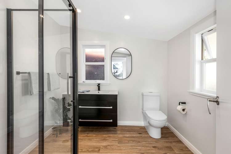 189 Severn Street Island Bay_12