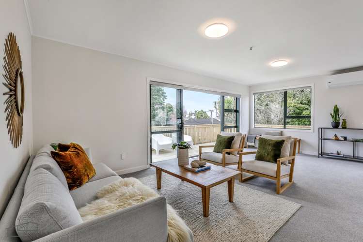 33 Cron Avenue Te Atatu South_5