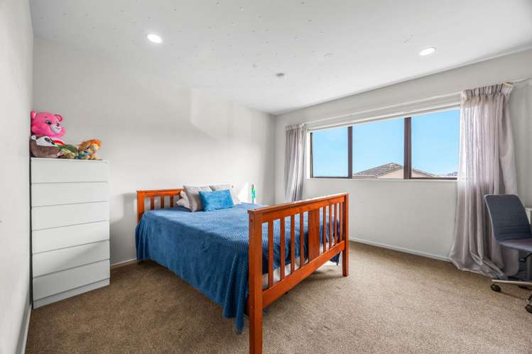 7 Viera Drive Flat Bush_21