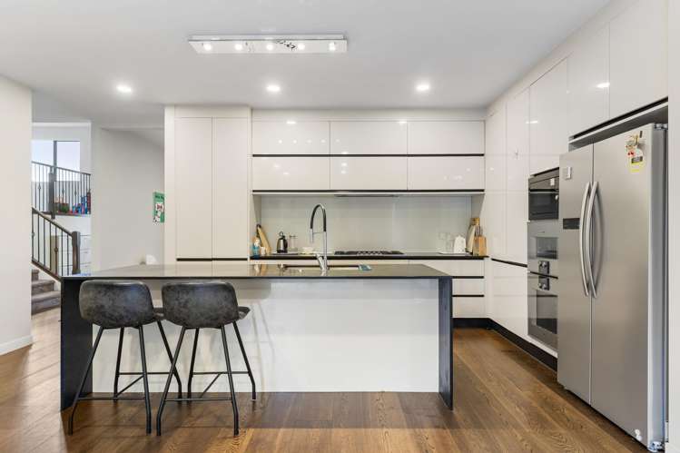 2 Para Close Fairview Heights_1