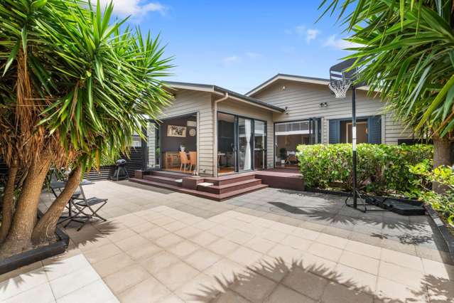 Single-Level Coastal Perfection in Macleans Zone