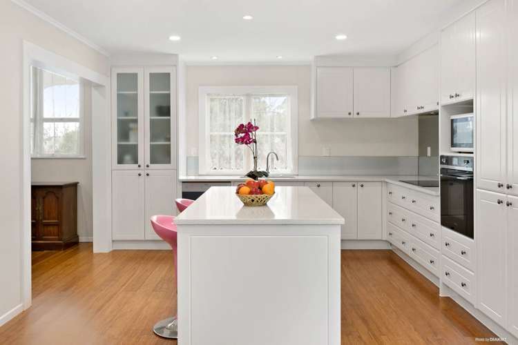 1034 New North Road Mount Albert_13