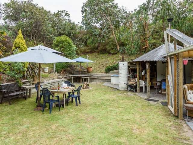 160 Field Way Waikanae Beach_3