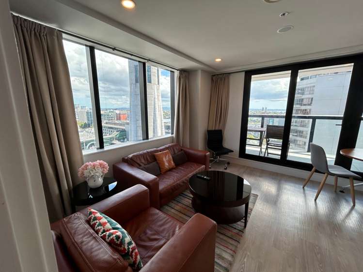 1602/75 Victoria Street West City Centre_6