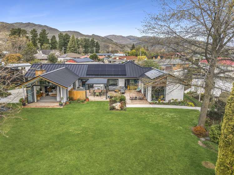 60 Neplusultra Street_0