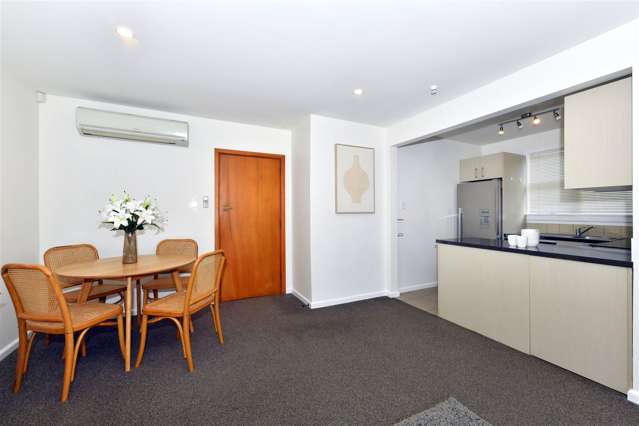 22 Gunns Crescent Cashmere_3