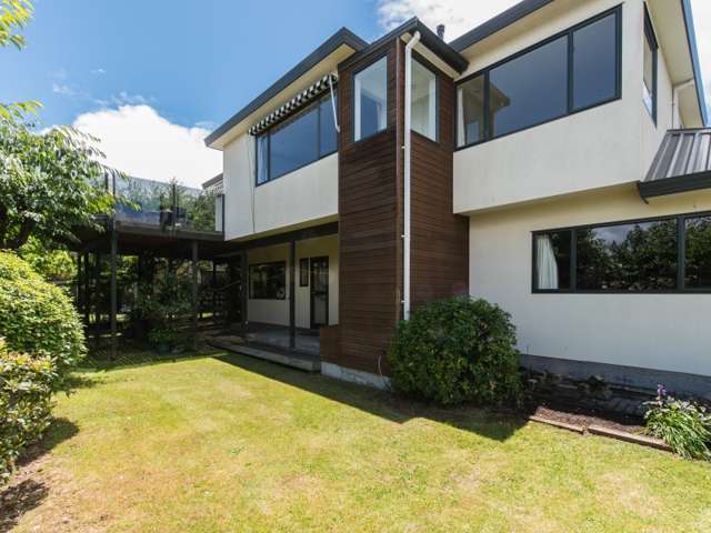 2/15 Gillies Avenue Taupo_1