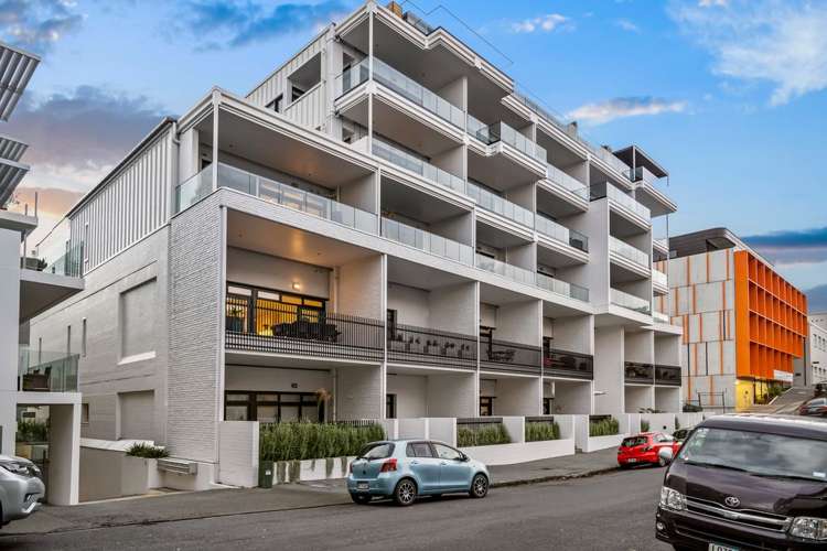 207/13 Dundonald Street_3