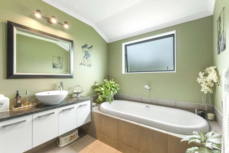 98 Pitt Road Hillsborough_22