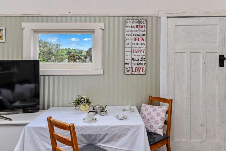 12 William Bond Street Stanley Point_6