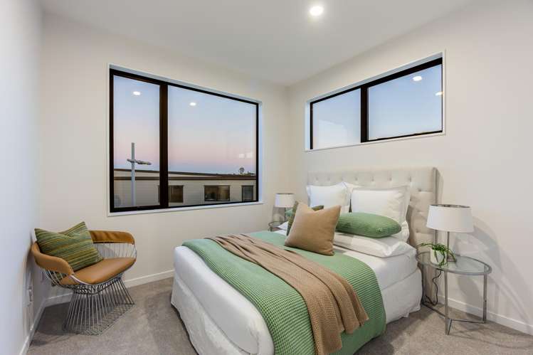18 Tuatini Place Long Bay_20