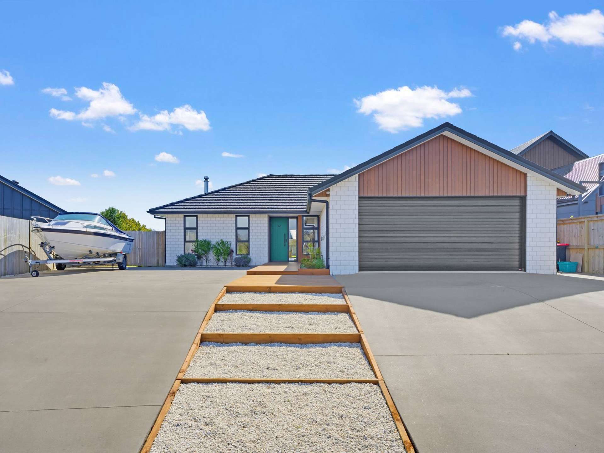 7 Onerere Whitianga_0