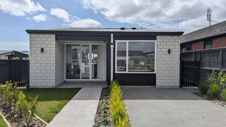 7 John Main Drive_0