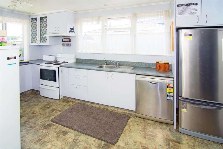 5 Surrey Street Solway_6