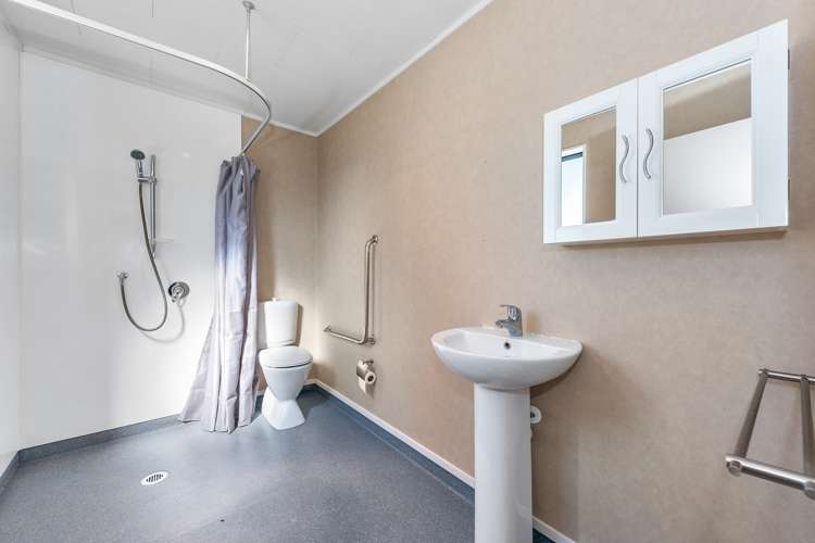 128 Brookfield Street Hamilton East_8