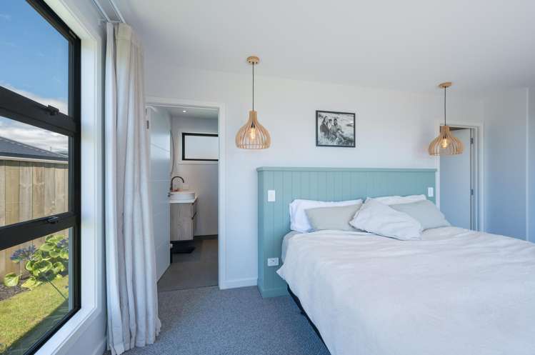 68 Katania Heights Brightwater_15