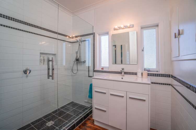 11 Viewland Avenue Onehunga_12