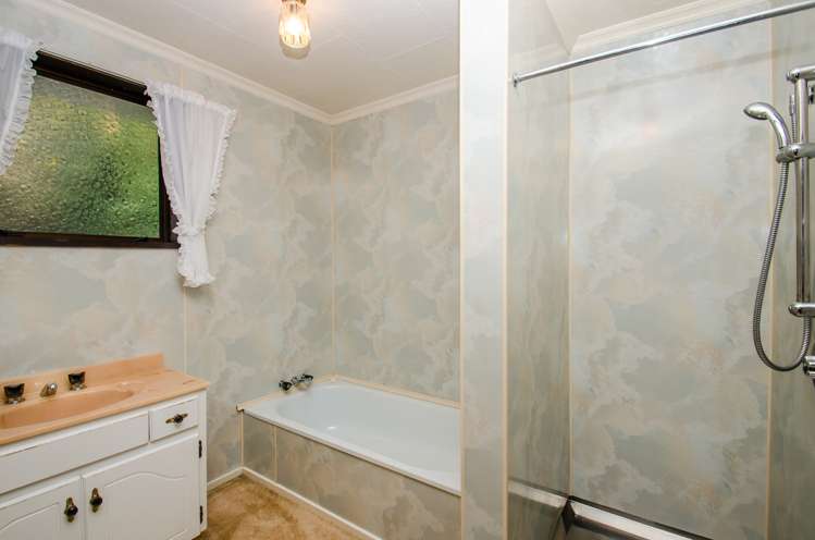 6 Shanks Street Green Island_8