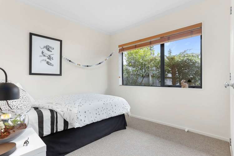 101 Roberta Crescent Orewa_13