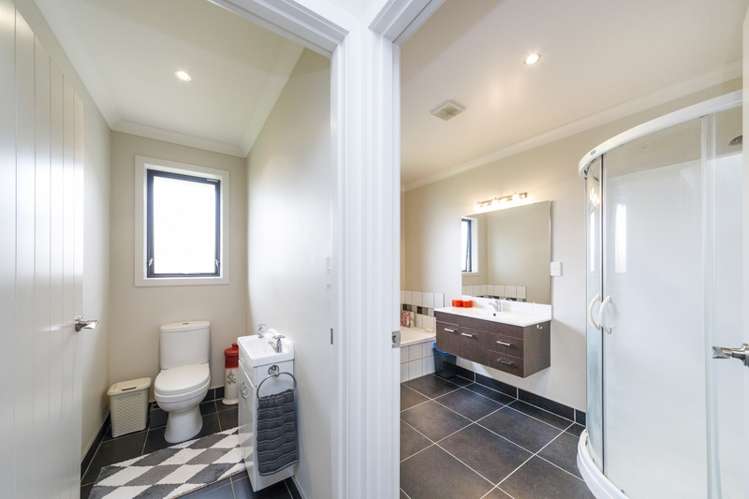 84 Churcher Street Feilding_13