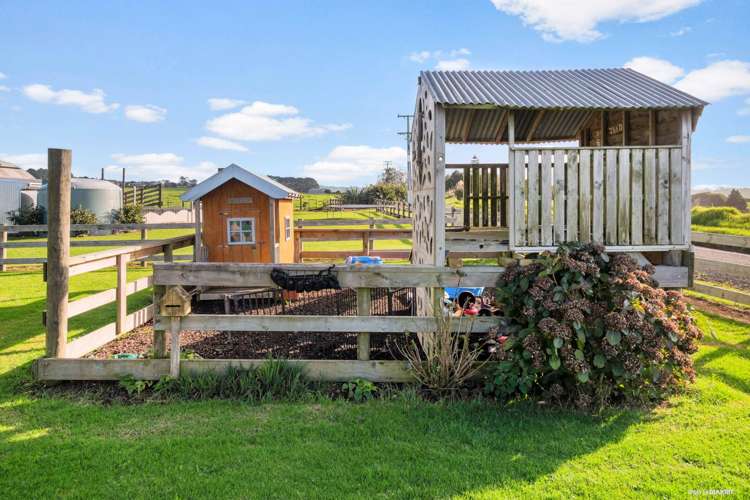 48 Hatton Road Awhitu_19