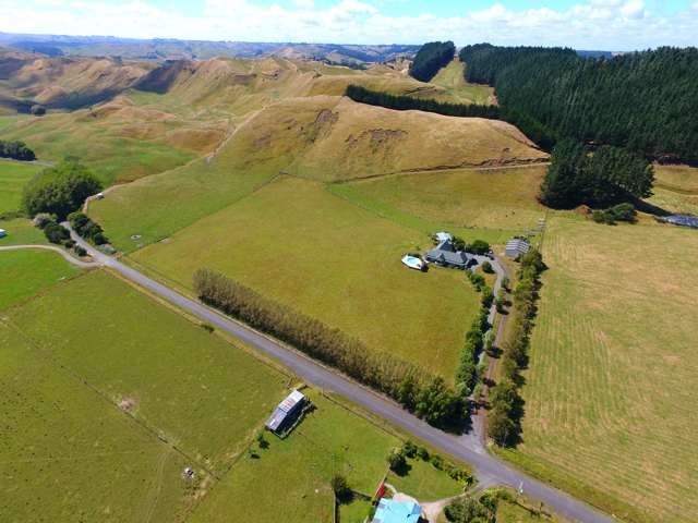 814 Ruatangata Road Whangaehu_1