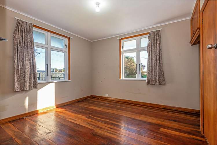 28 and 28a Hammond Street Bulls_7